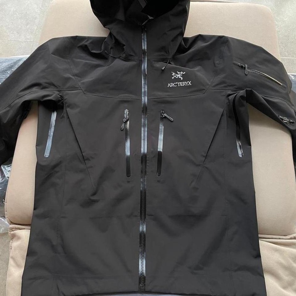 NEW ARCTERYX ALPHA SV GORETEX PRO JACKET - Picture 6 of 8